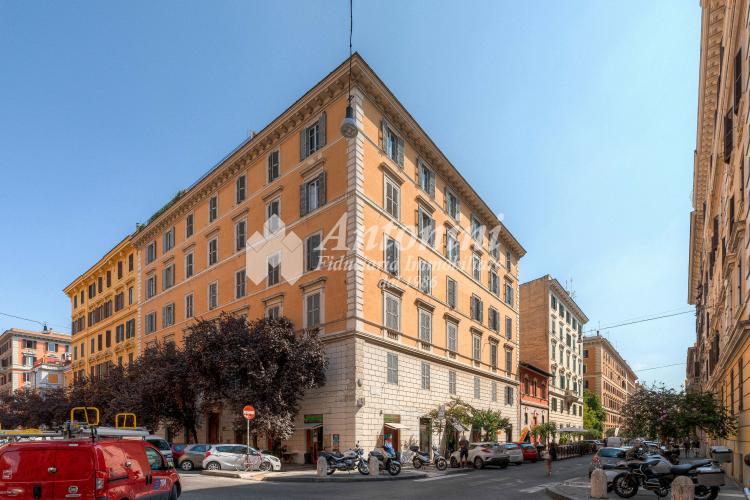 Prati Via degli Scipioni apartment for rent of 122 sqm