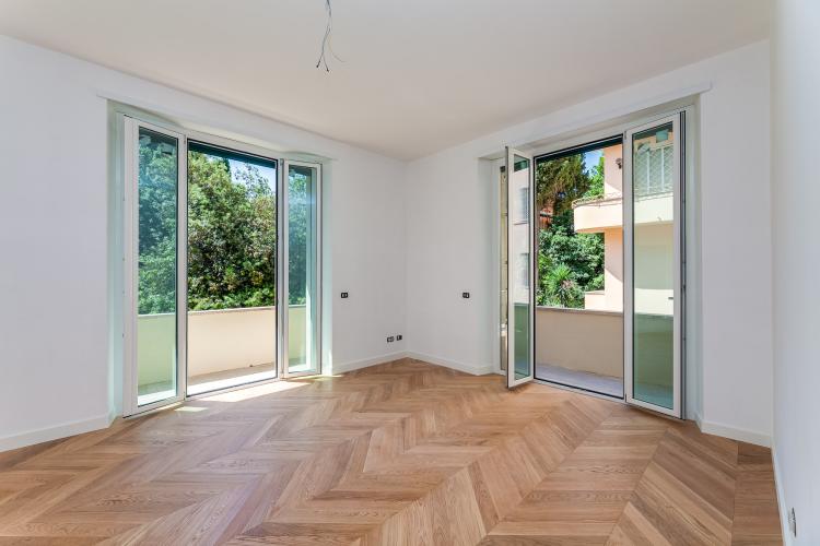 Rome Parioli neighbourhood Monti Parioli Via A. Gramsci 160 sqm Renovated