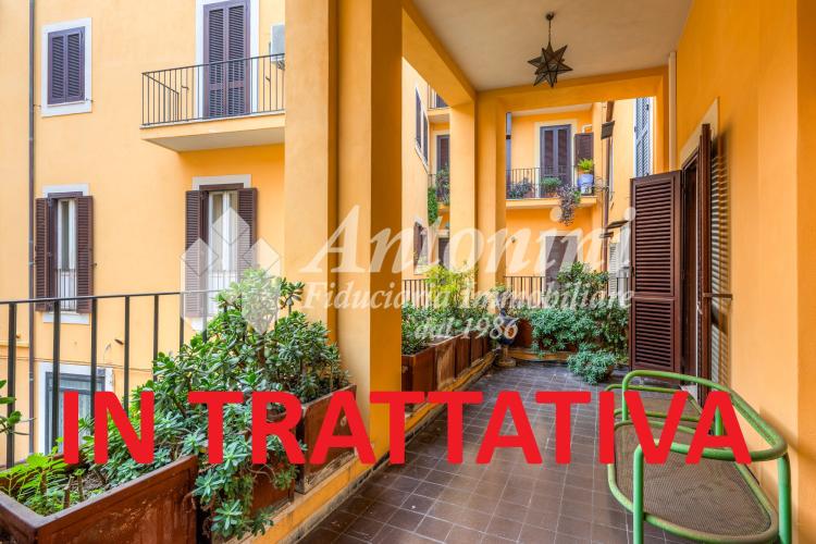 Centro Storico Rione Campo Marzio 73 mq + Terrazzo