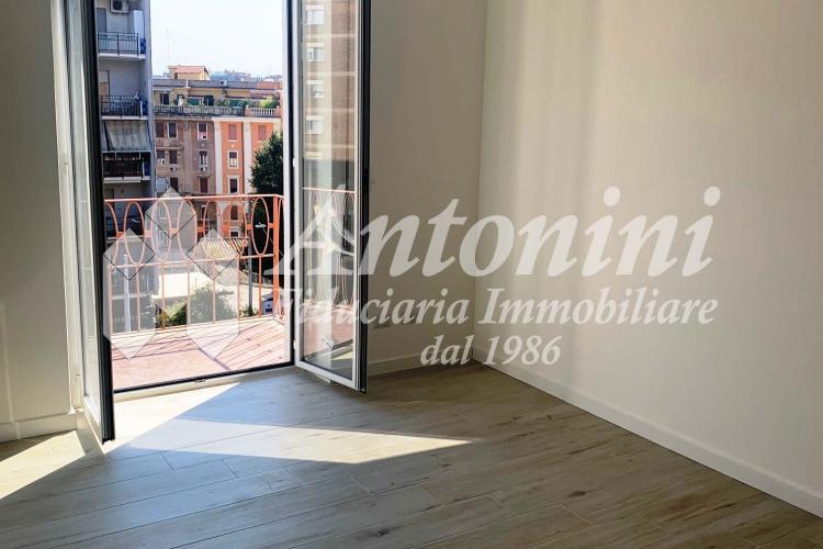 Monteverde district Via Giuseppe Parini 70 sqm