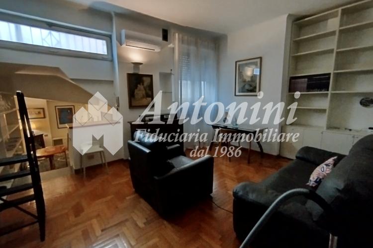 Trieste Viale Pola 80 sqm